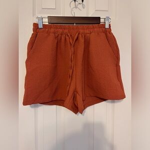Shasa size M Women's Orange Textured Shorts